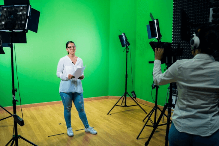 Alles über Chroma Key und grundlegendes Wissen über Greenscreen-Filmmaterial