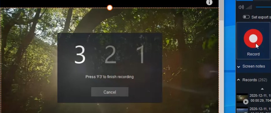 To start screen recording click the big red button ─ this is the start recording button